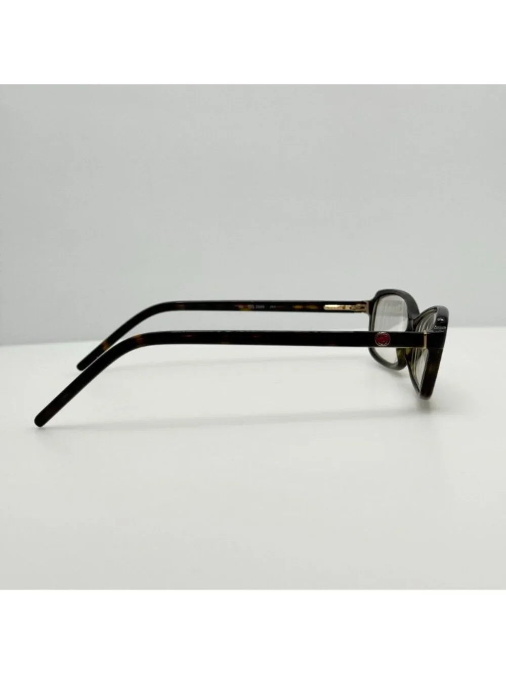 Gucci this item